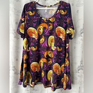 LuLaRoe Perfect T